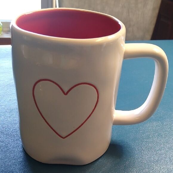 Heart Design Rae Dunn White and Red Mug Cottagecore Grandmacore - Picture 1 of 6